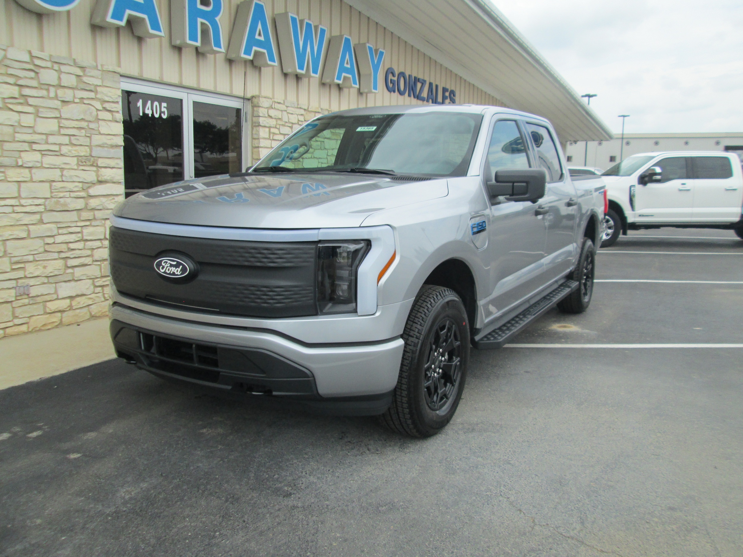 2025 Ford F-150 Lightning XLT's photo