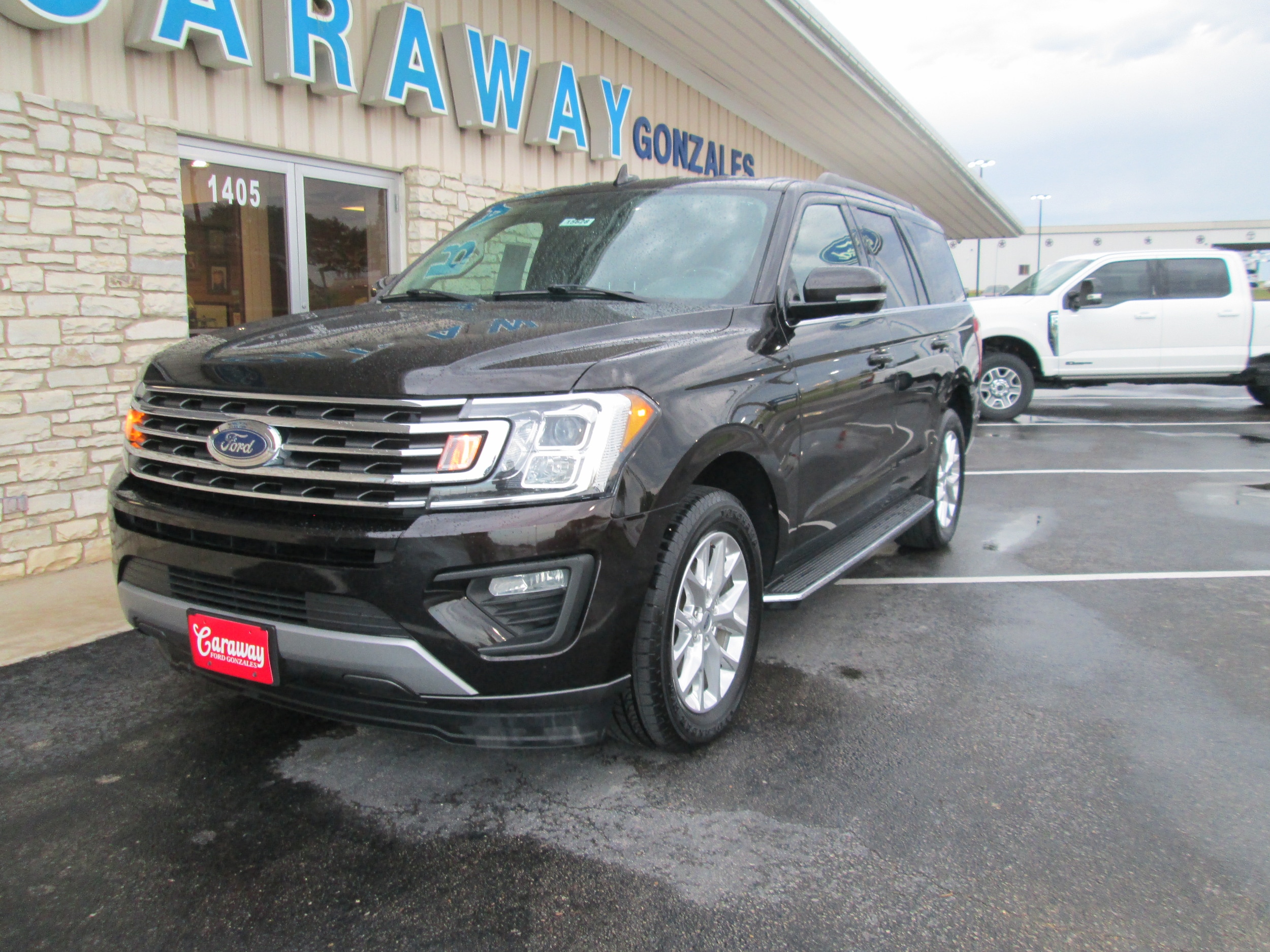 2021 Ford Expedition XLT's photo