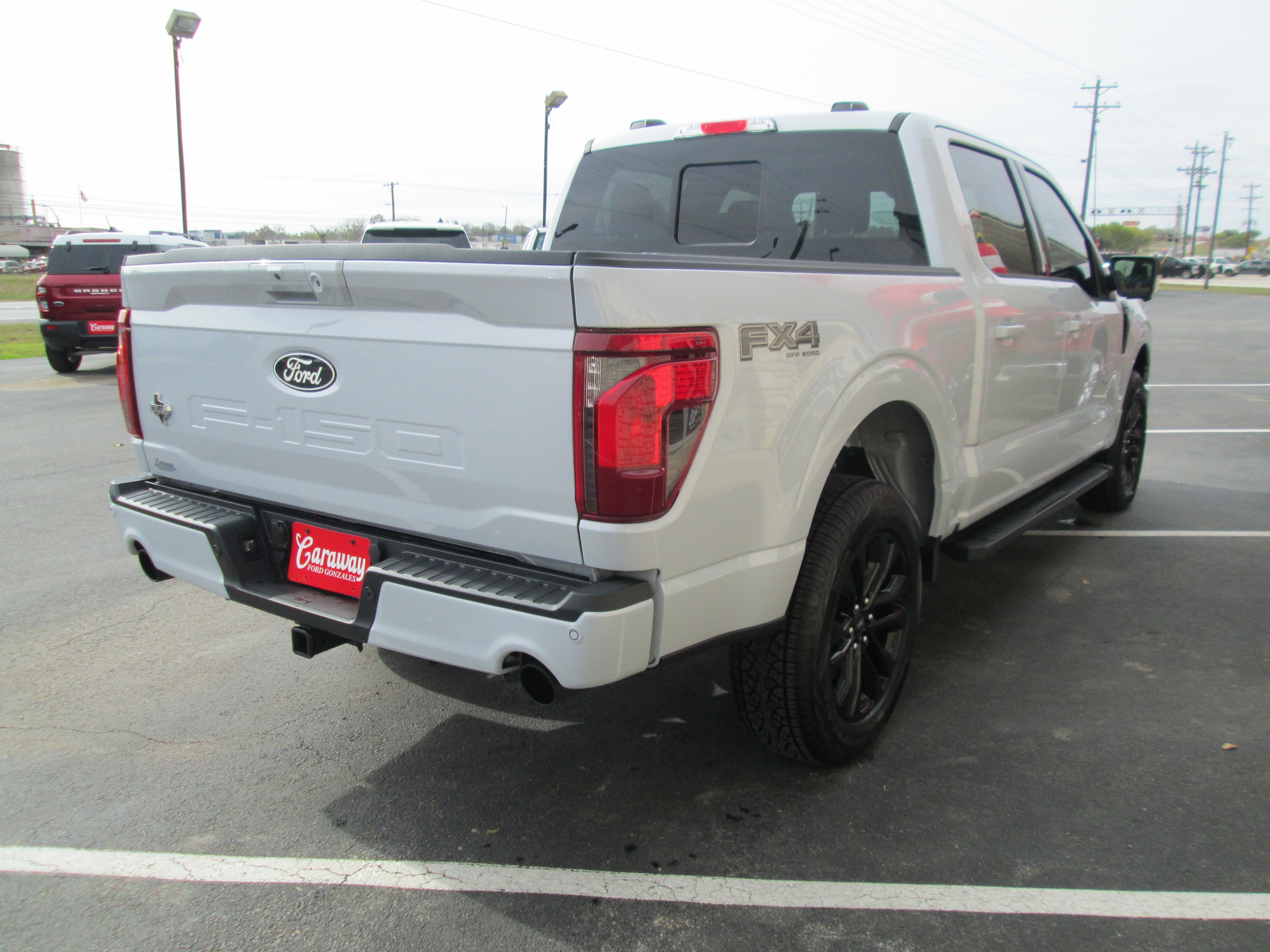 2025 Ford F-150 XLT - Photo 8