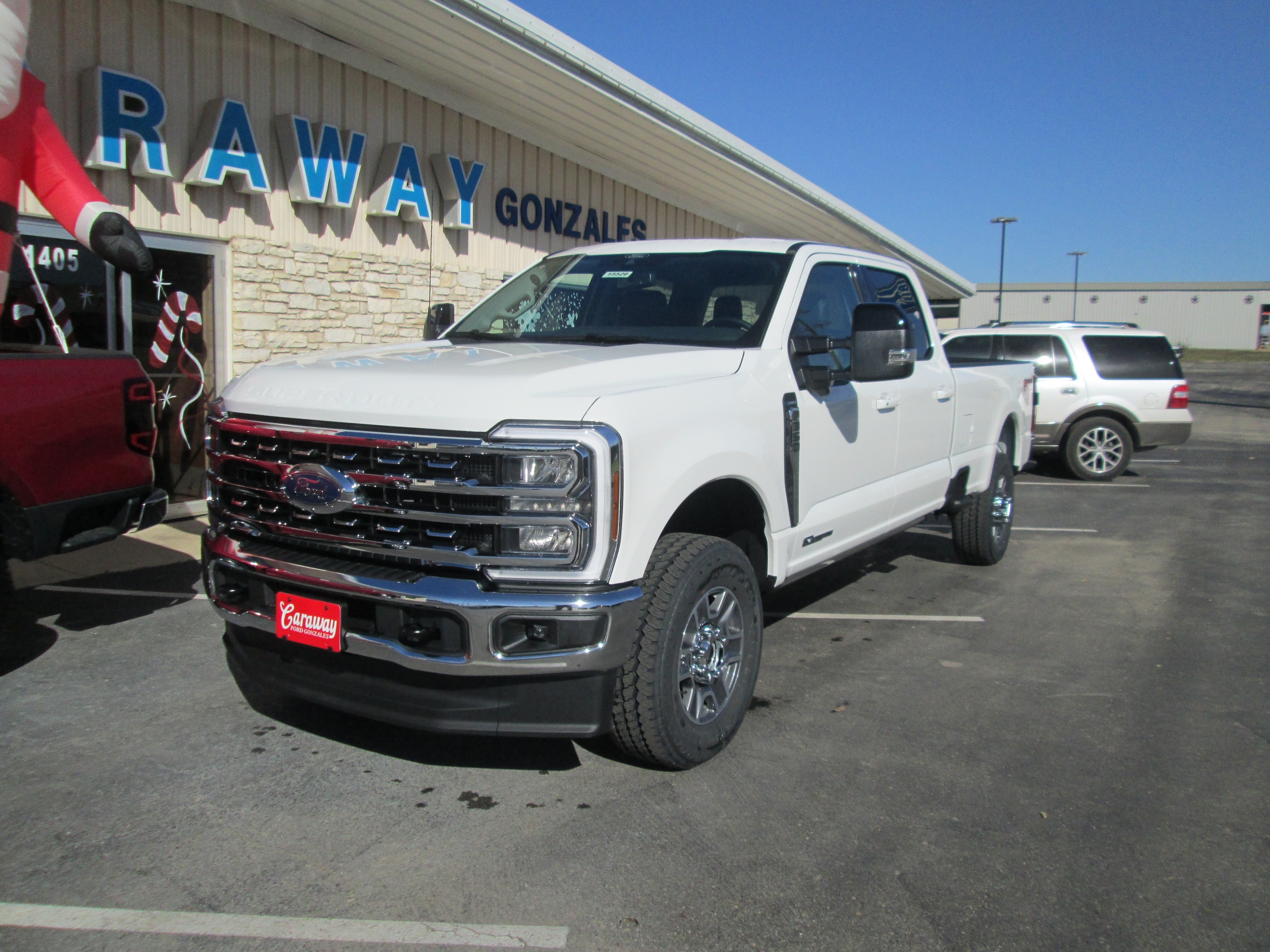 2026 Ford F-350 Super Duty Lariat's photo
