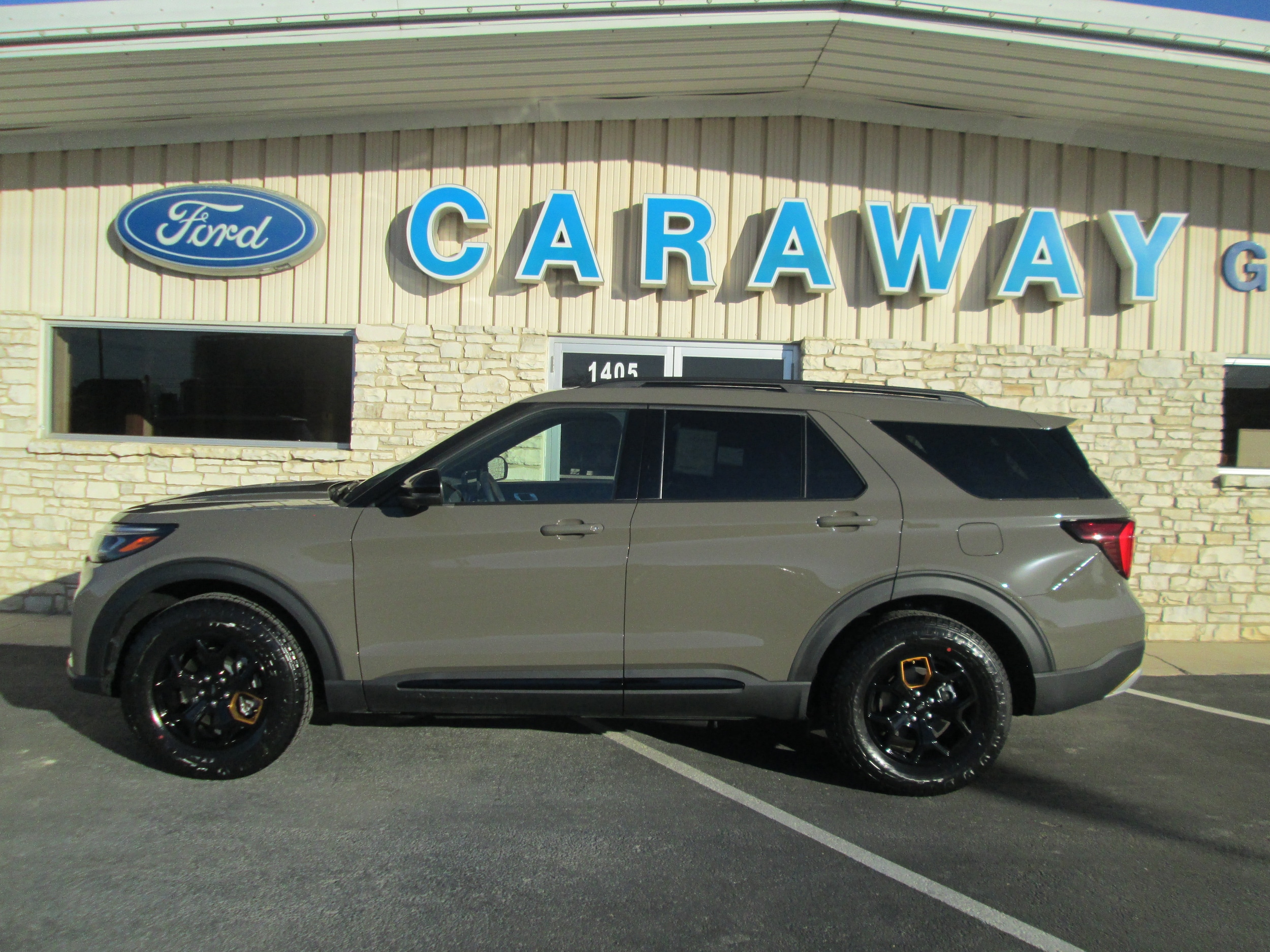 2026 Ford Explorer Tremor - Photo 11