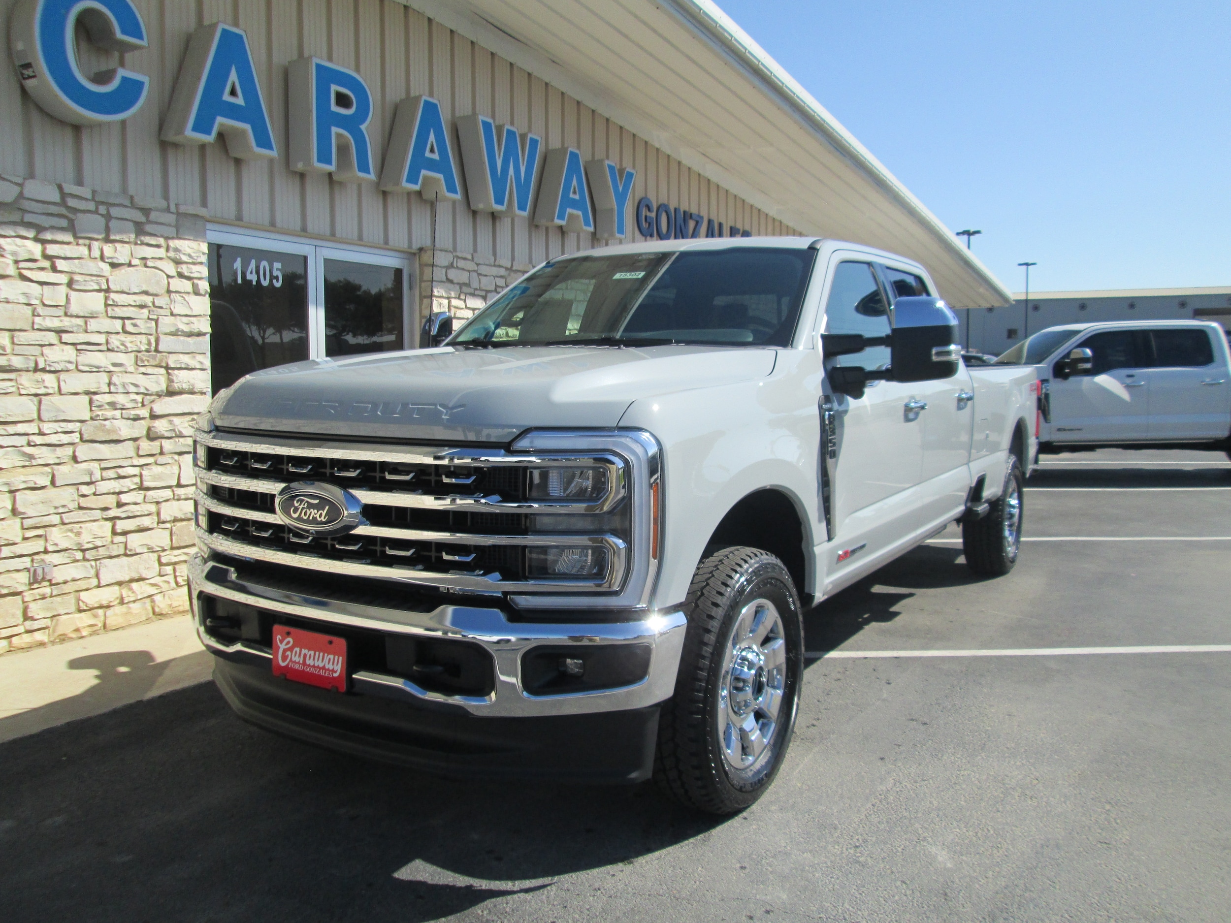 2025 Ford F-350 Super Duty Lariat's photo