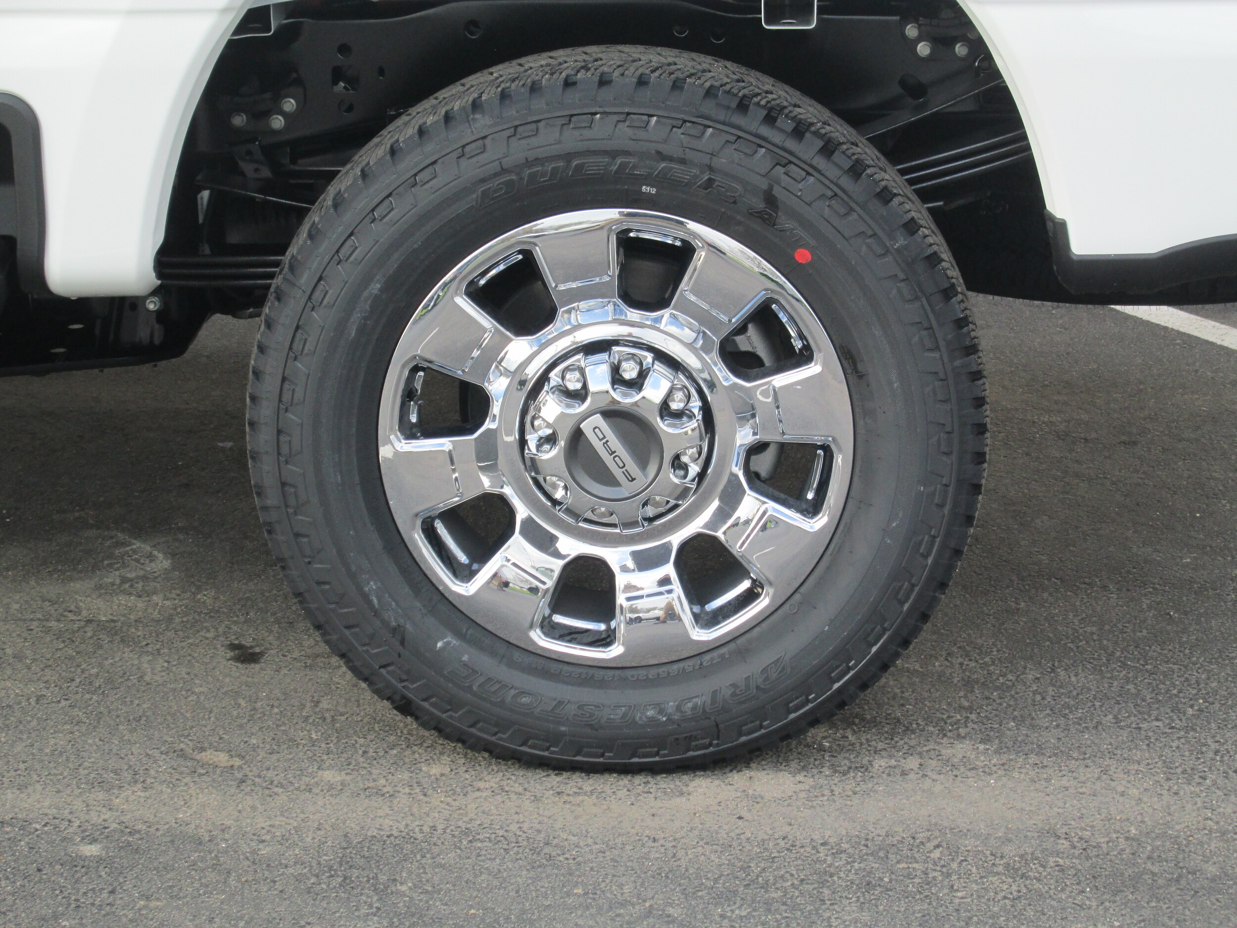 2025 Ford F-350 photo 3