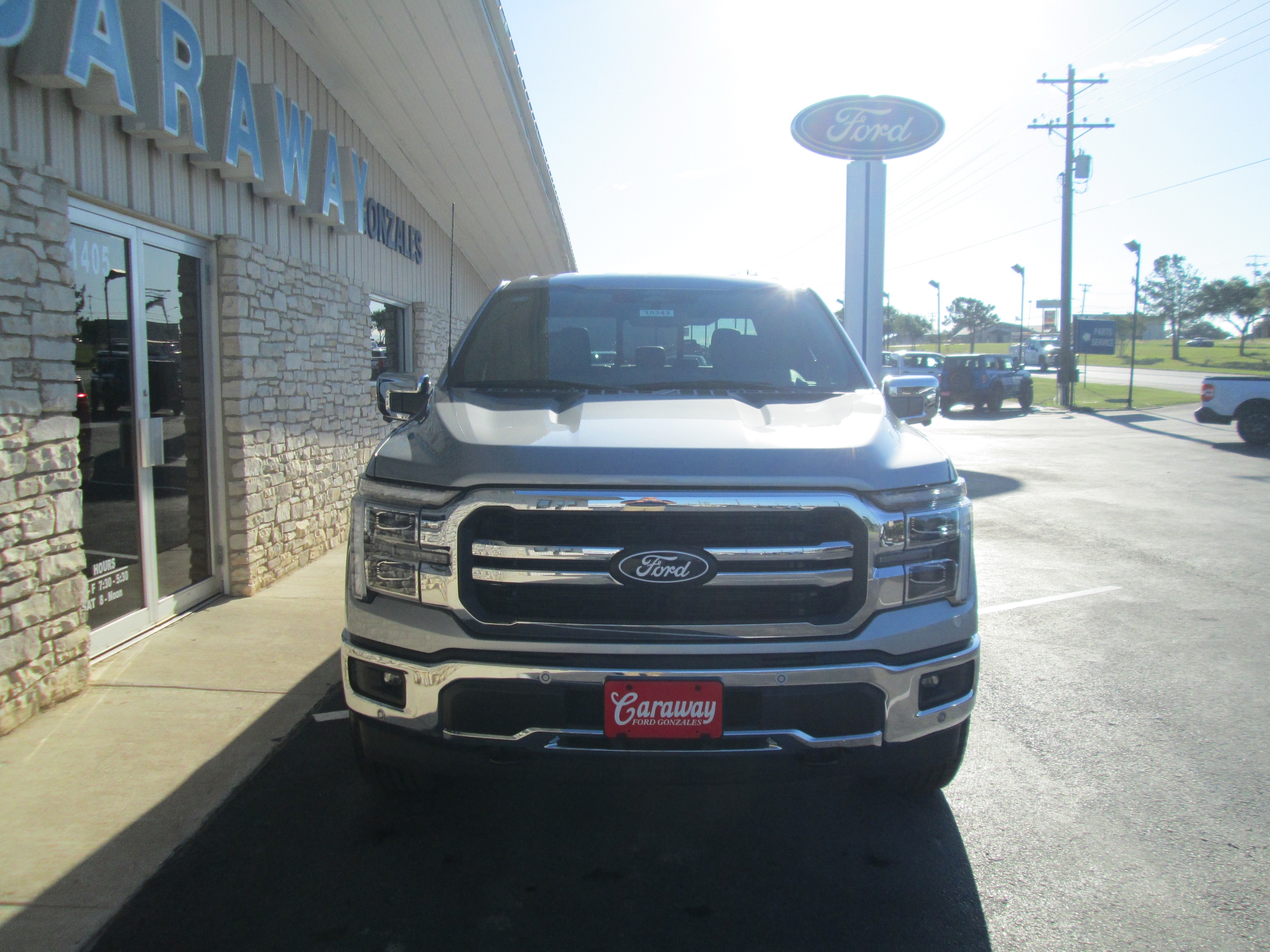 2025 Ford F-150 Lariat - Photo 9