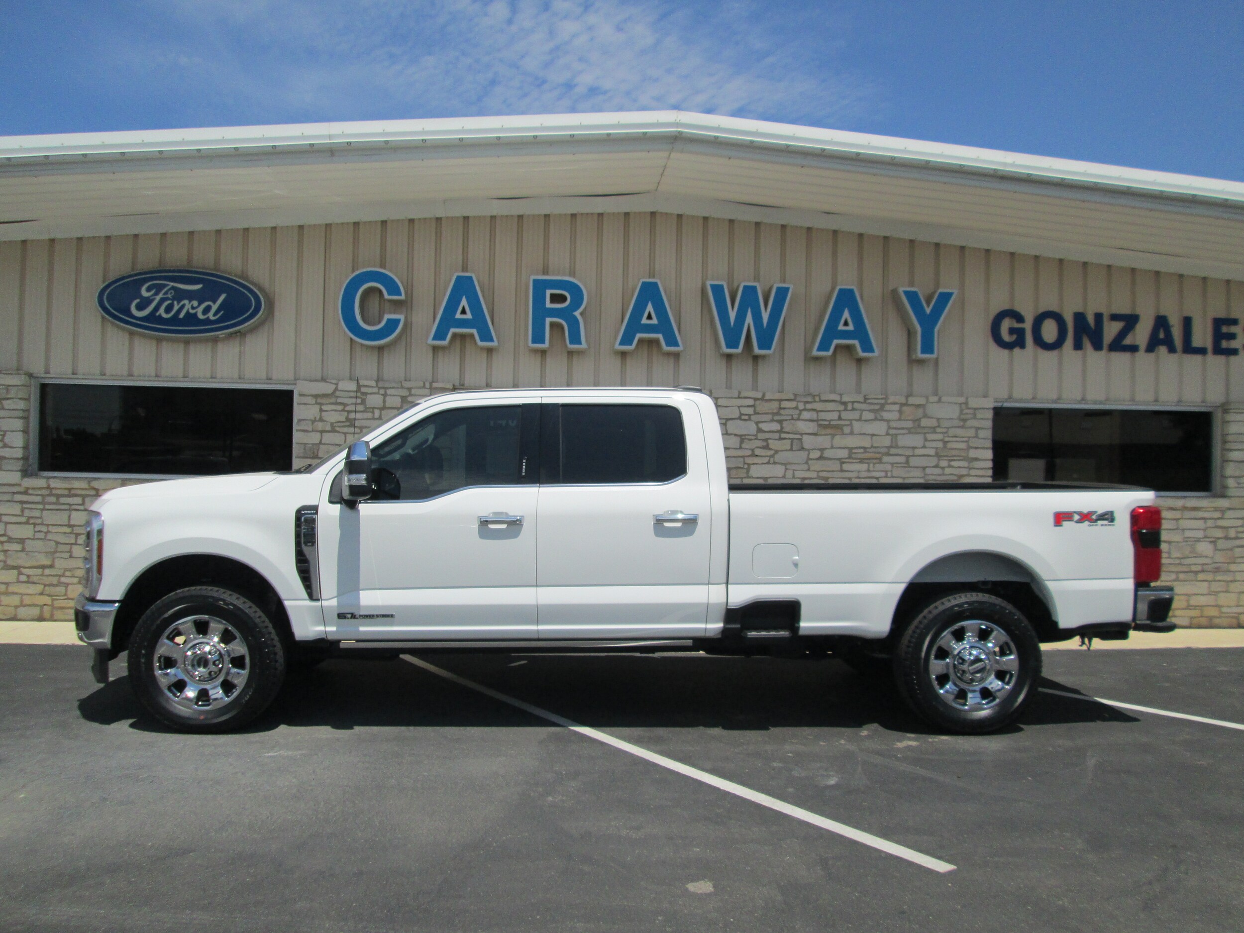 Used 2024 Ford F-350 Super Duty Lariat with VIN 1FT8W3BT6REC59814 for sale in Gonzales, TX