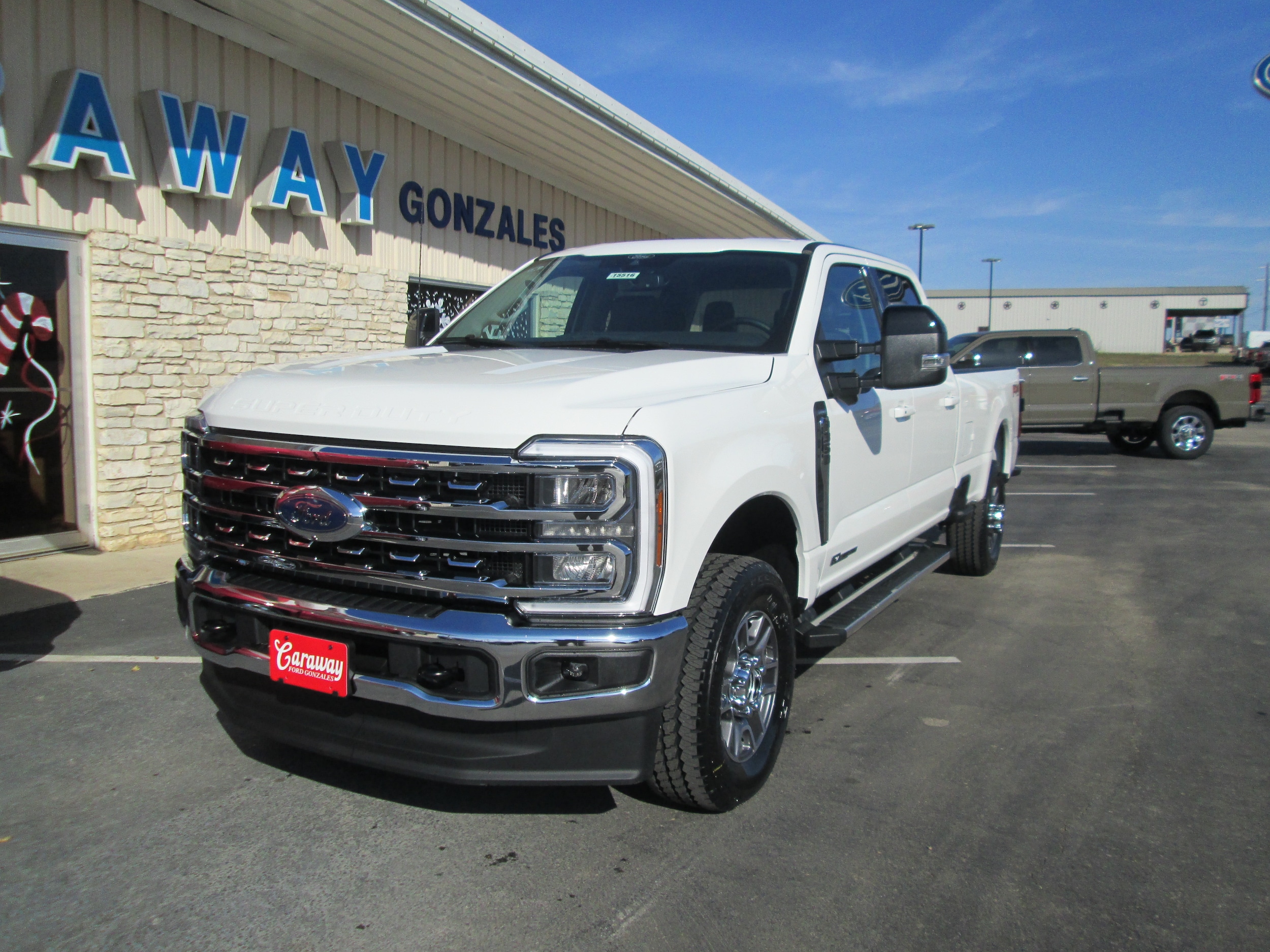 2026 Ford F-350 Super Duty Lariat's photo