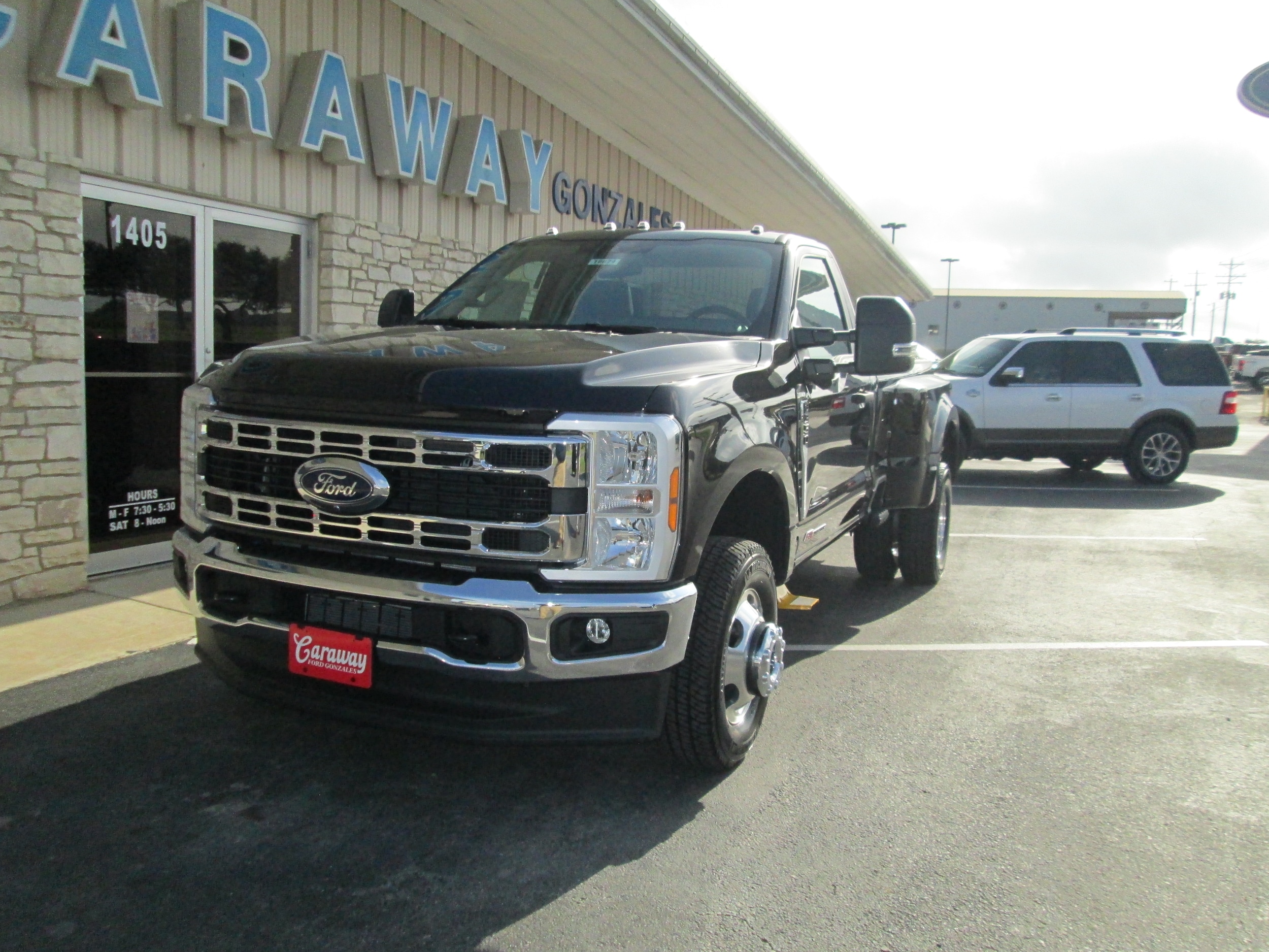 New 2026 Ford F-350 XLT
