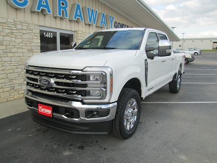 2025 Ford Super Duty F-350 Lariat TRUCK