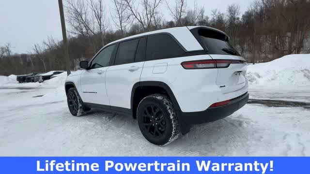 Thumbnail: 2026 Jeep Grand Cherokee - 6