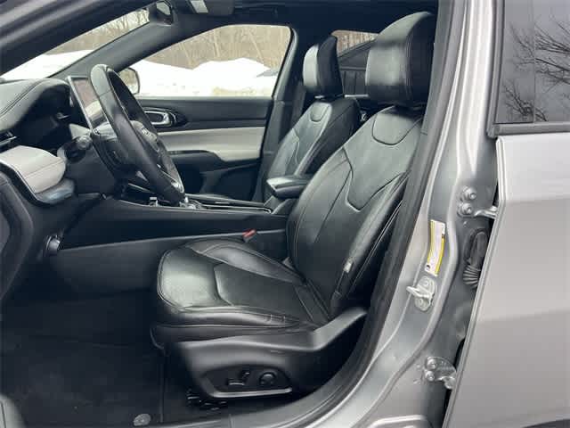 Thumbnail: 2023 Jeep Compass - 15