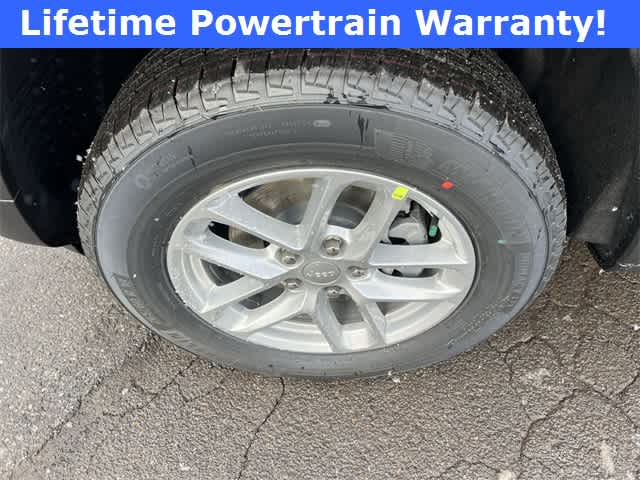 Thumbnail: 2025 Jeep Grand Cherokee - 12