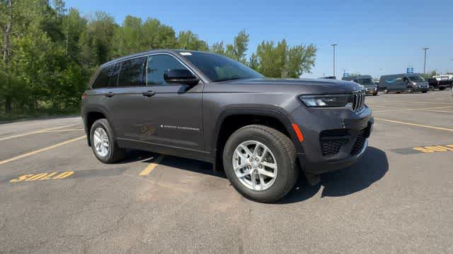 Thumbnail: 2026 Jeep Grand Cherokee - 2