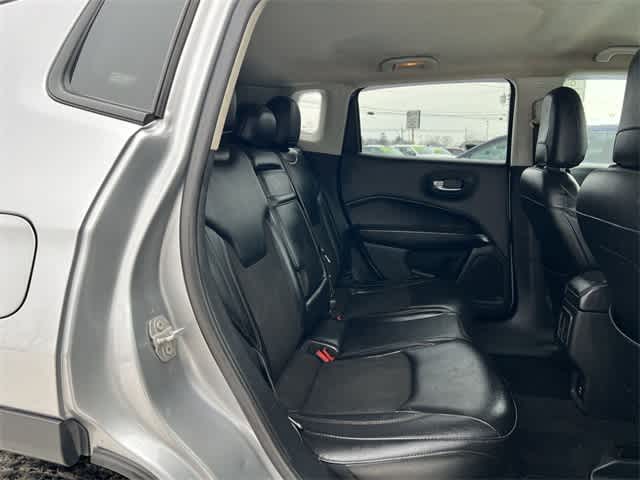 Thumbnail: 2017 Jeep Compass - 18