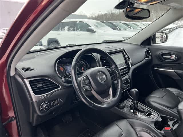 Thumbnail: 2019 Jeep Cherokee - 10