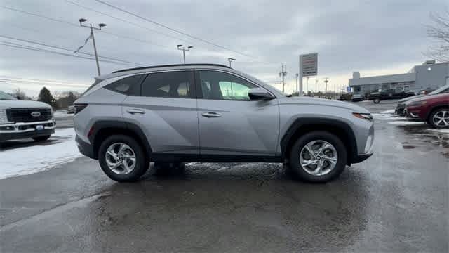 Thumbnail: 2022 Hyundai Tucson - 9