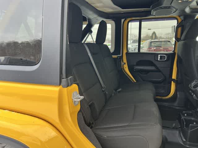 Thumbnail: 2019 Jeep Wrangler - 18