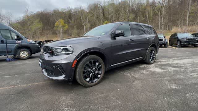 Thumbnail: 2021 Dodge Durango - 4
