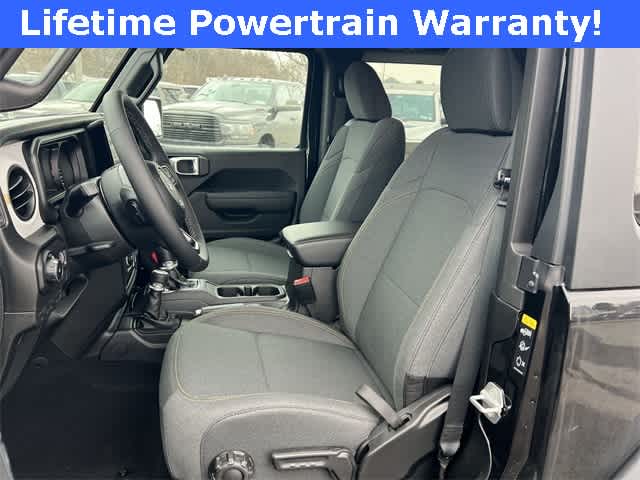 Thumbnail: 2026 Jeep Wrangler - 15