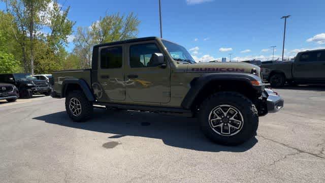 Thumbnail: 2026 Jeep Gladiator - 2