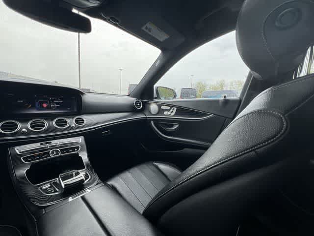 Thumbnail: 2019 Mercedes-Benz E-Class - 11