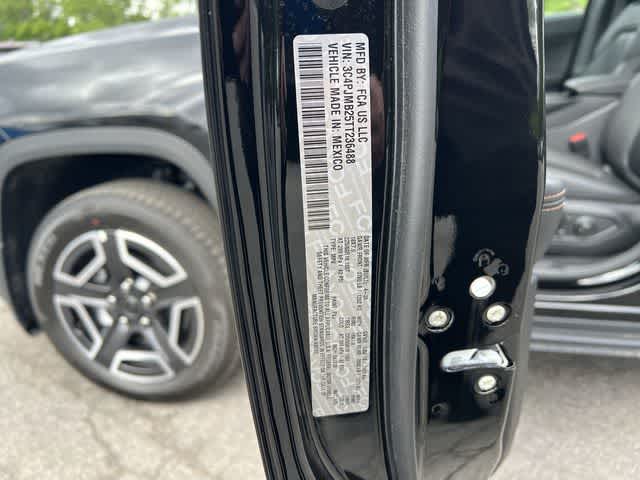 Thumbnail: 2026 Jeep Cherokee - 34