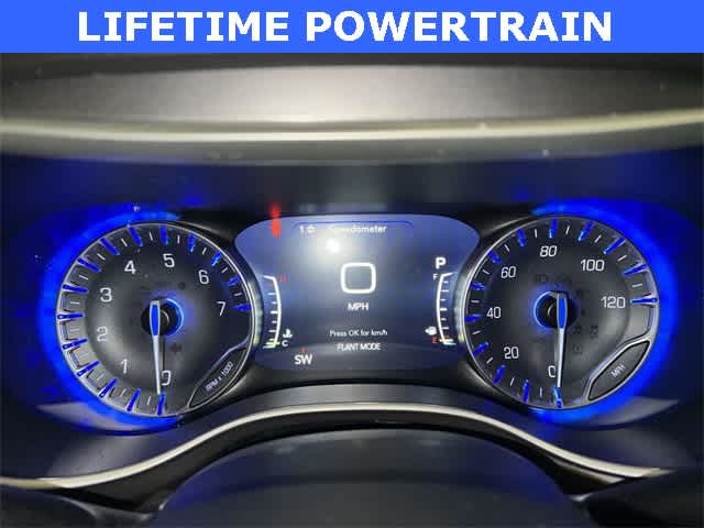 Thumbnail: 2026 Chrysler Pacifica - 23