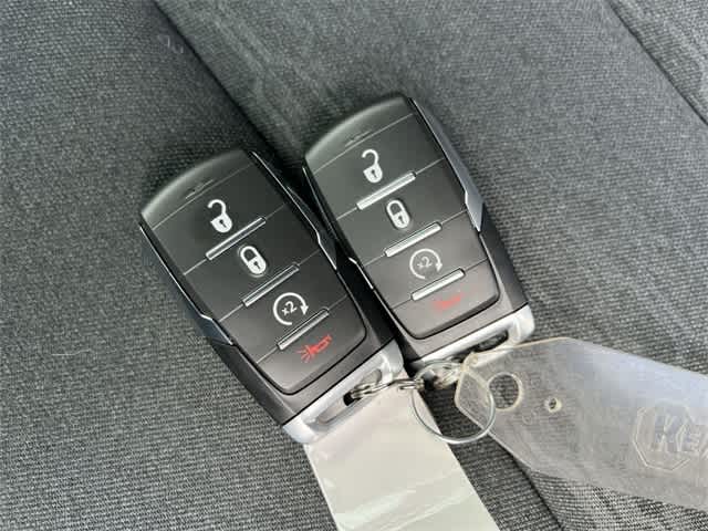 Thumbnail: 2025 RAM 1500 - 25