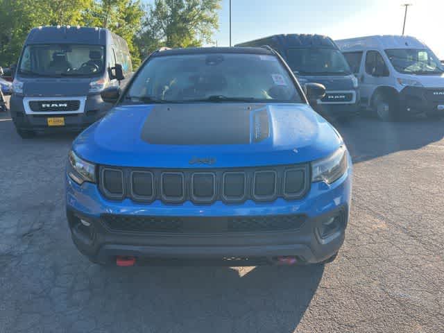 Thumbnail: 2022 Jeep Compass - 6