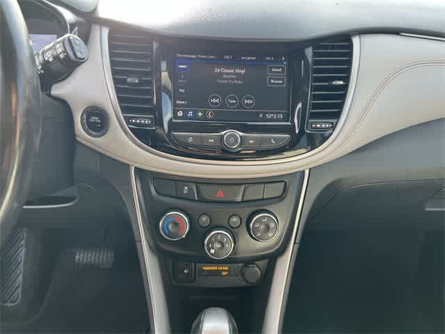 Thumbnail: 2020 Chevrolet Trax - 21
