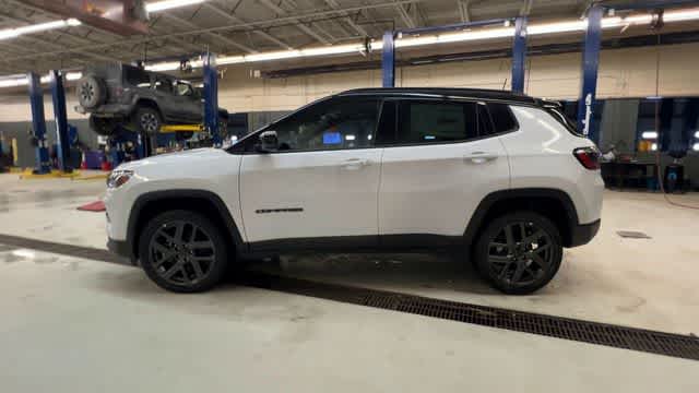Thumbnail: 2026 Jeep Compass - 5