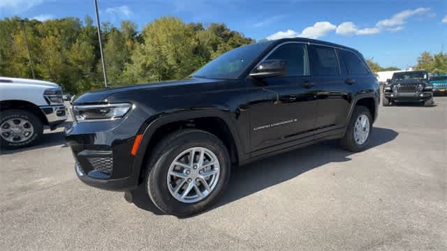 Thumbnail: 2025 Jeep Grand Cherokee - 4