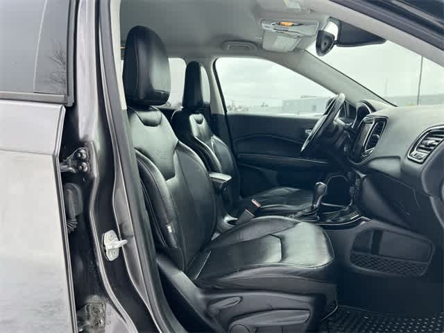 Thumbnail: 2018 Jeep Compass - 19