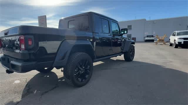 Thumbnail: 2025 Jeep Gladiator - 8