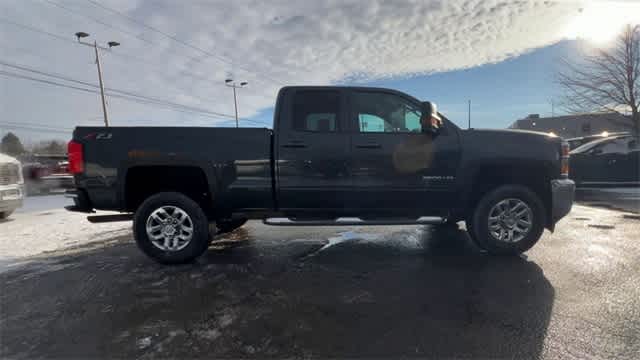 Thumbnail: 2018 Chevrolet Silverado 2500 - 9