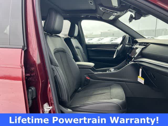 Thumbnail: 2026 Jeep Grand Cherokee - 19