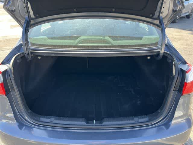 Thumbnail: 2016 Kia Forte - 24