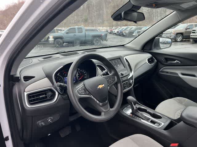 Thumbnail: 2022 Chevrolet Equinox - 10