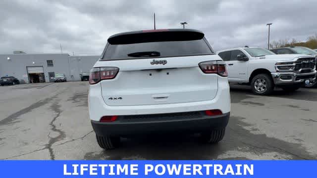 Thumbnail: 2026 Jeep Compass - 7