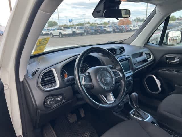 Thumbnail: 2018 Jeep Renegade - 4