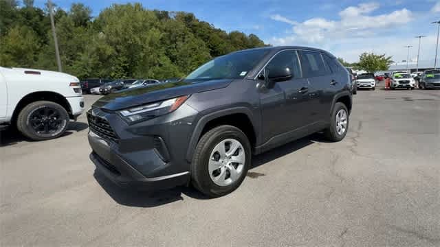Thumbnail: 2023 Toyota RAV4 - 4