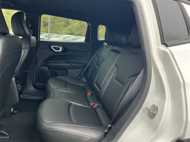 Thumbnail: 2026 Jeep Compass - 17