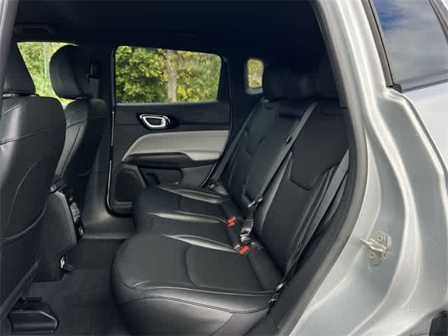 Thumbnail: 2025 Jeep Compass - 17