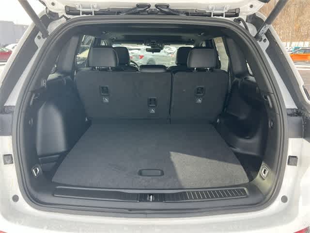 Thumbnail: 2025 Jeep Grand Cherokee - 24