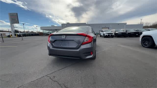 Thumbnail: 2016 Honda Civic - 7