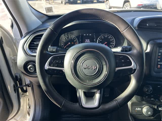 Thumbnail: 2019 Jeep Renegade - 20