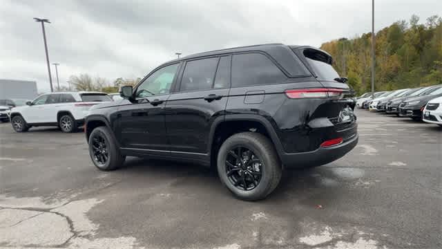 Thumbnail: 2025 Jeep Grand Cherokee - 6