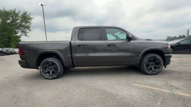 Thumbnail: 2026 RAM 1500 - 9