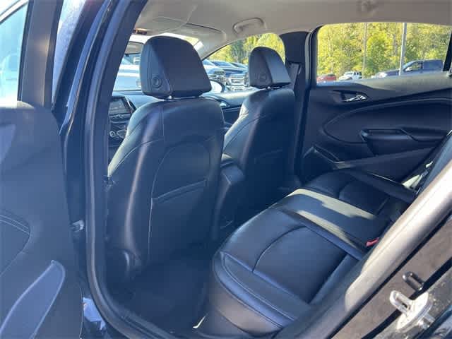 Thumbnail: 2017 Chevrolet Cruze - 16