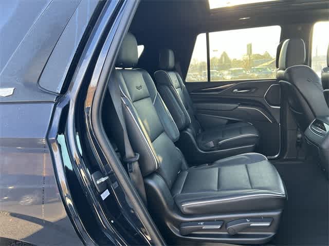 Thumbnail: 2021 Cadillac Escalade - 18