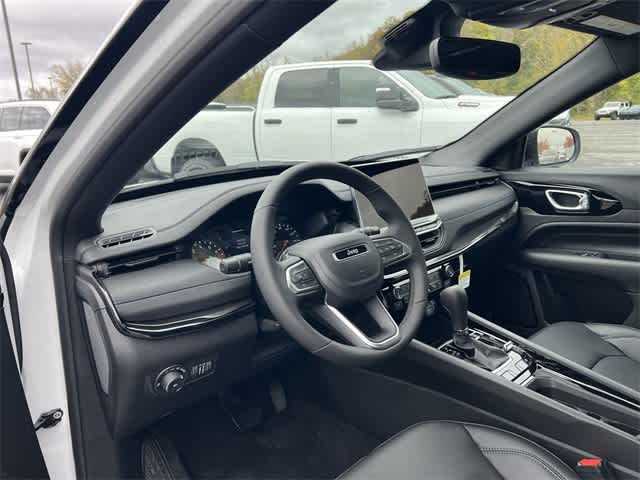 Thumbnail: 2026 Jeep Compass - 10